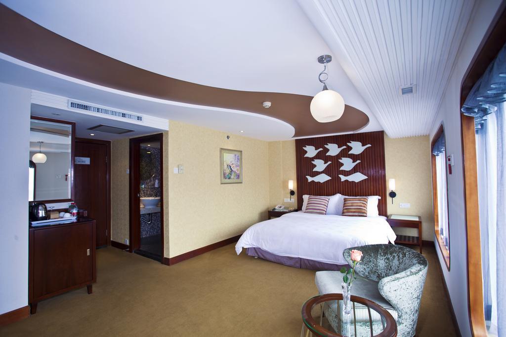 Madison Hotel Shenzhen Seaworld Room photo